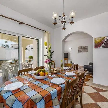 Guerreiro By Villa Albufeira
